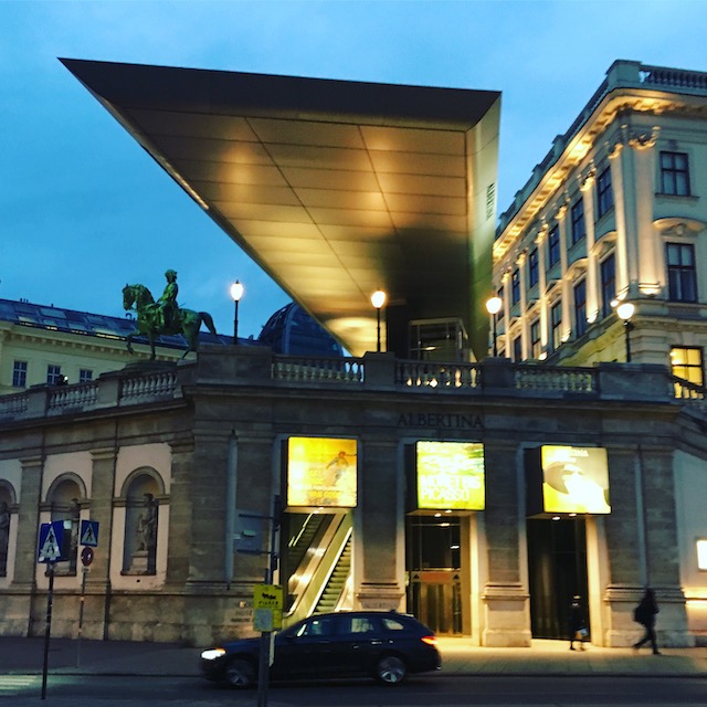 modern architecture in vienna