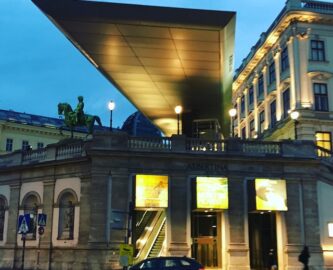 modern architecture in vienna